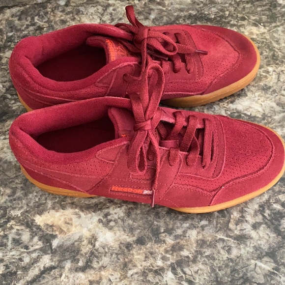 Reebok Classic shoes size 5 - Picture 2 of 9